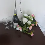 Rose & Water 4*