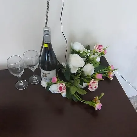 Rose & Water 4*